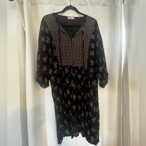 Knox Rose Black Floral Long Sleeve Midi Dress